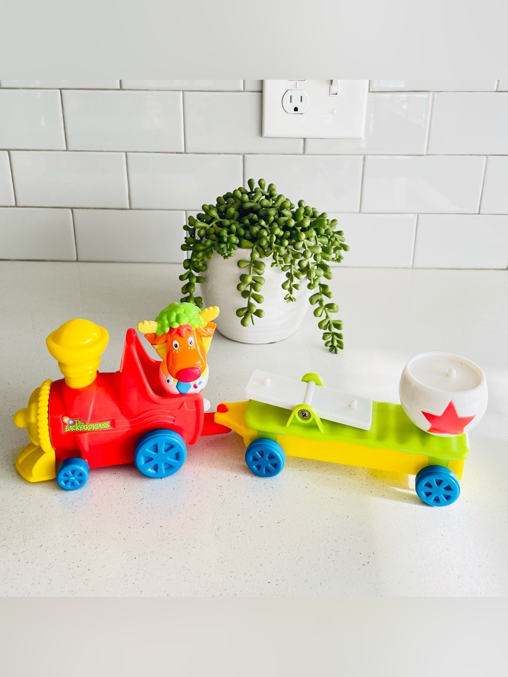 Rare Backyardigans Train - Picture 2 of 7